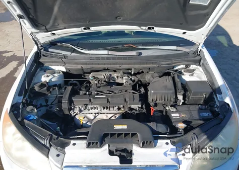 2010 Hyundai Elantra Gls z USA, uszkodzony, nr VIN KMHDU4AD0AU924913